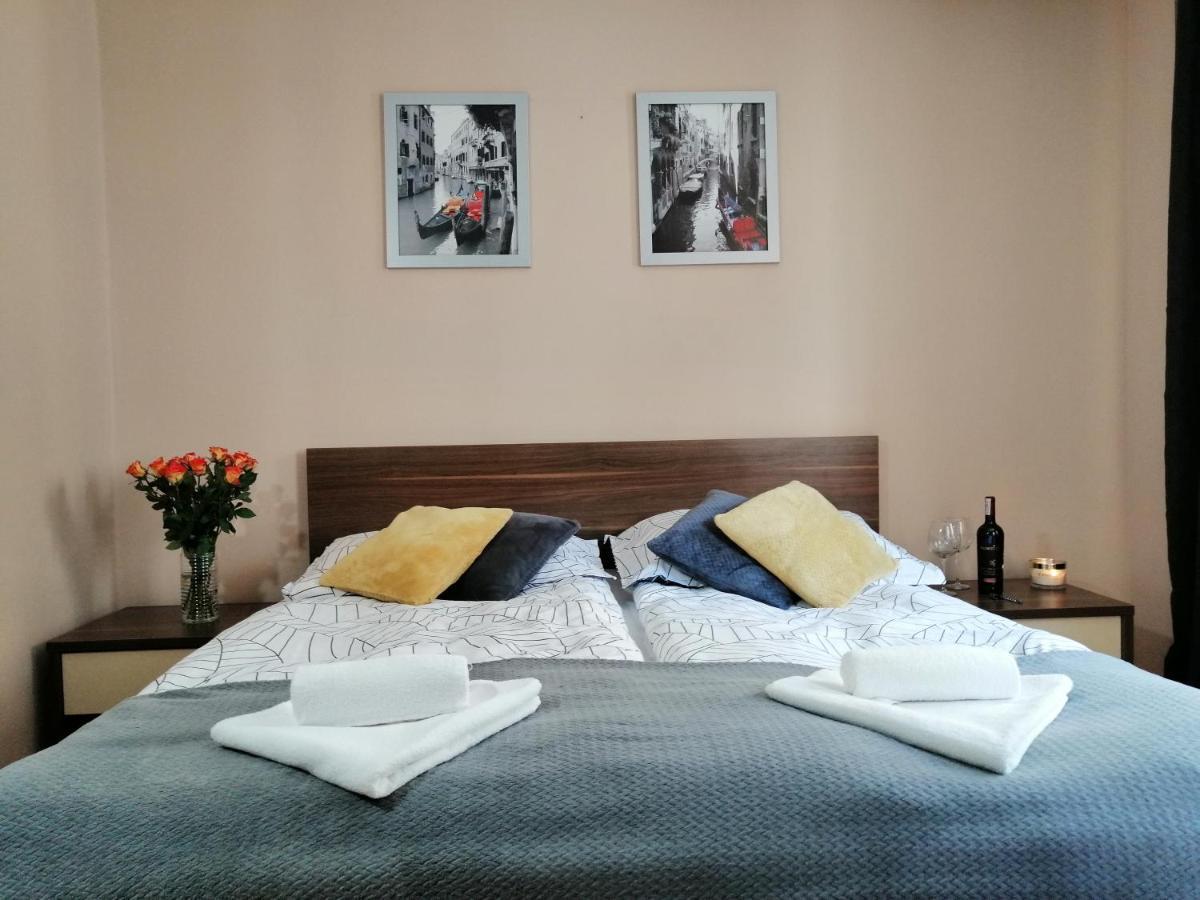 شقة Cicha Przystan Apartament Starowka كولوبرزيغ المظهر الخارجي الصورة